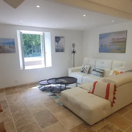 Maison Familiale Baylere - Piscine Et - 8 Pers Lägenhet *
