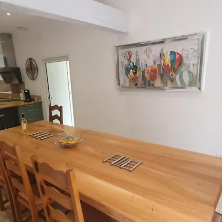 Apartment Maison Familiale Baylere - Piscine Et - 8 Pers Buzy